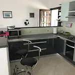 דירה Iva