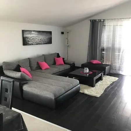 Iva Brodarica (Sibenik-Knin)