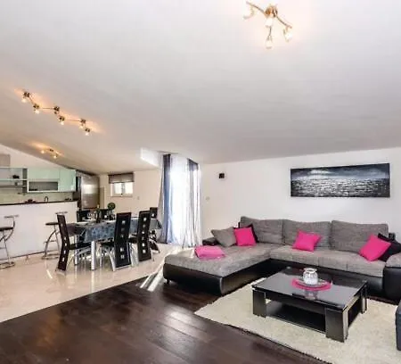 Iva Apartment Brodarica (Sibenik-Knin)