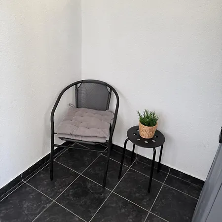 Apartment Iva Brodarica (Sibenik-Knin)